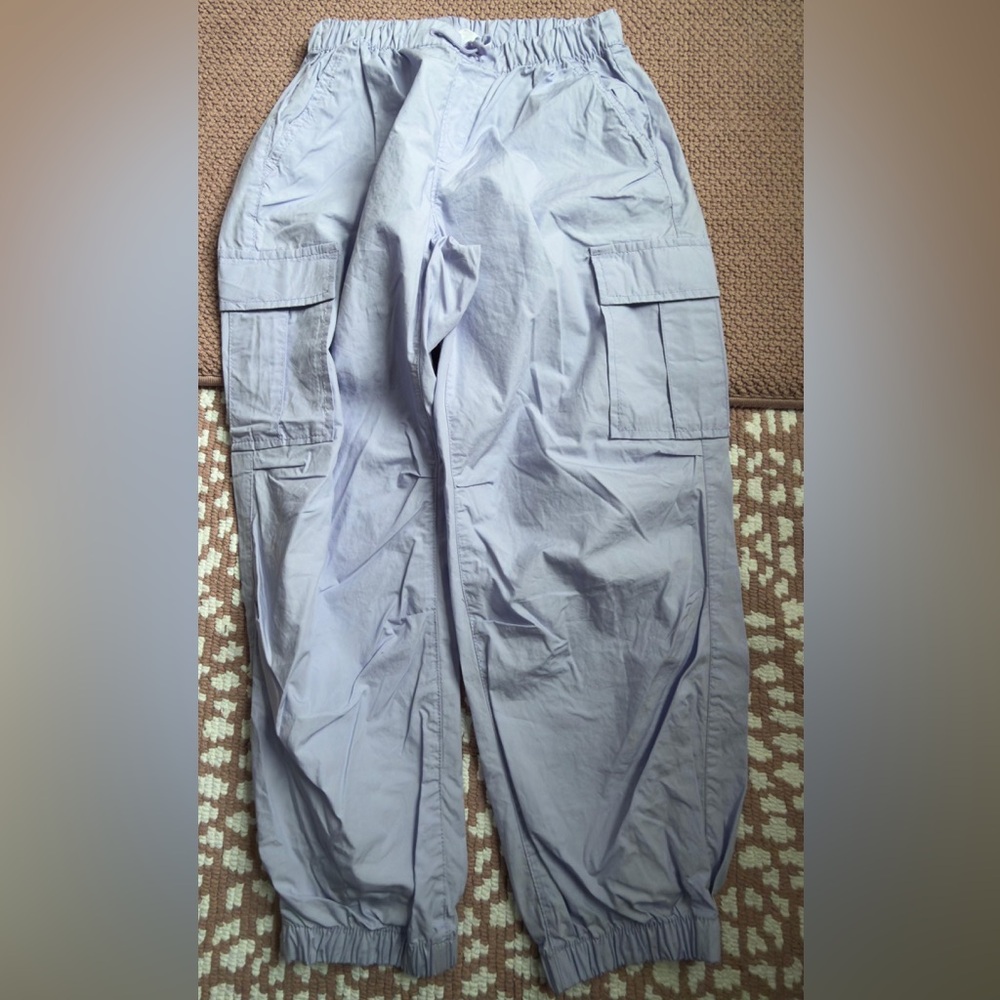 GAP Girl’s Lilac Cargo Pants